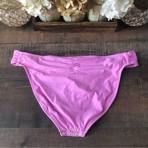 PQ Fanned Lace Bikini Bottoms NWOT - Picture 7 of 7